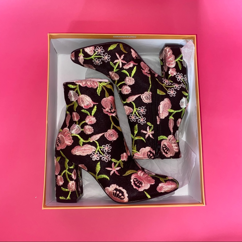 Public Desire flowered booties nwb